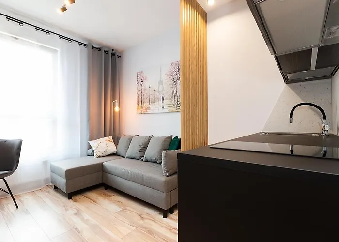 Easy & Comfortable, Very Close To The Center Apartment *